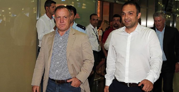 Advocaat, Fenerbahçe'nin 71. teknik direktörü olacak