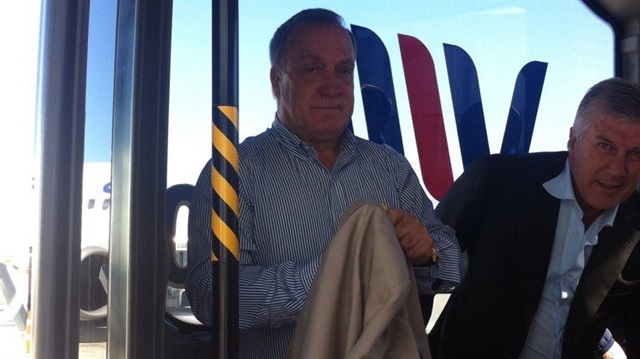Advocaat İstanbul'a geldi