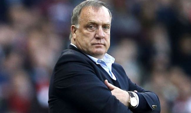 Advocaat, Pereira'nın yapmadığını yaptı!