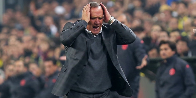 Advocaat şimdi de 'referandum' krizi çıkardı!