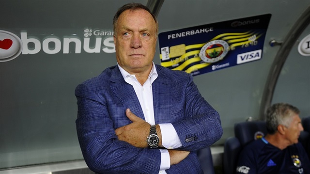 'Advocaat'a 1 yıl daha teklif edildi'