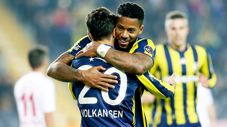 Advocaat'tan Galatasaray'a sürpriz!