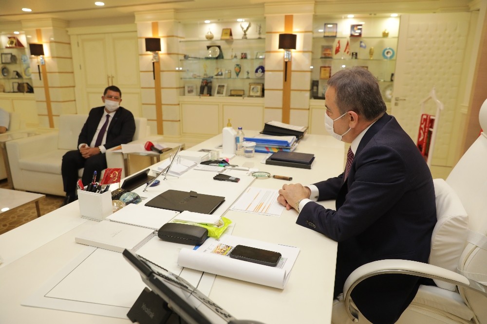 AESOB’tan Başkan Böcek’e destek teşekkürü 