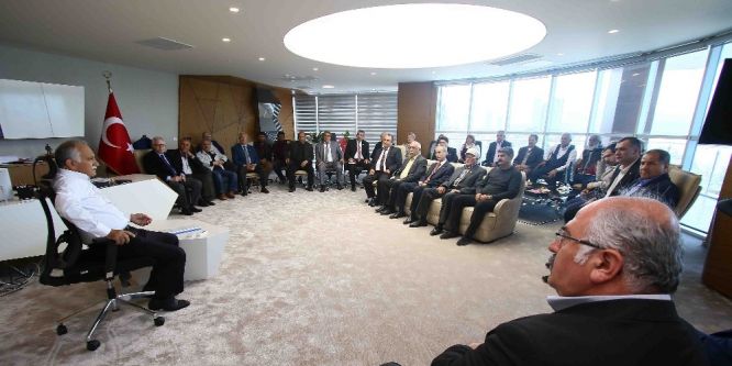 Başkan Karabağ: Bayraklı’da kendiliğinden dönüşüm gerçekleşecek