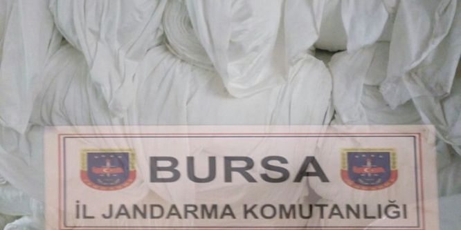 Çalıştığı fabrikadan 1 milyonluk kumaş çaldı