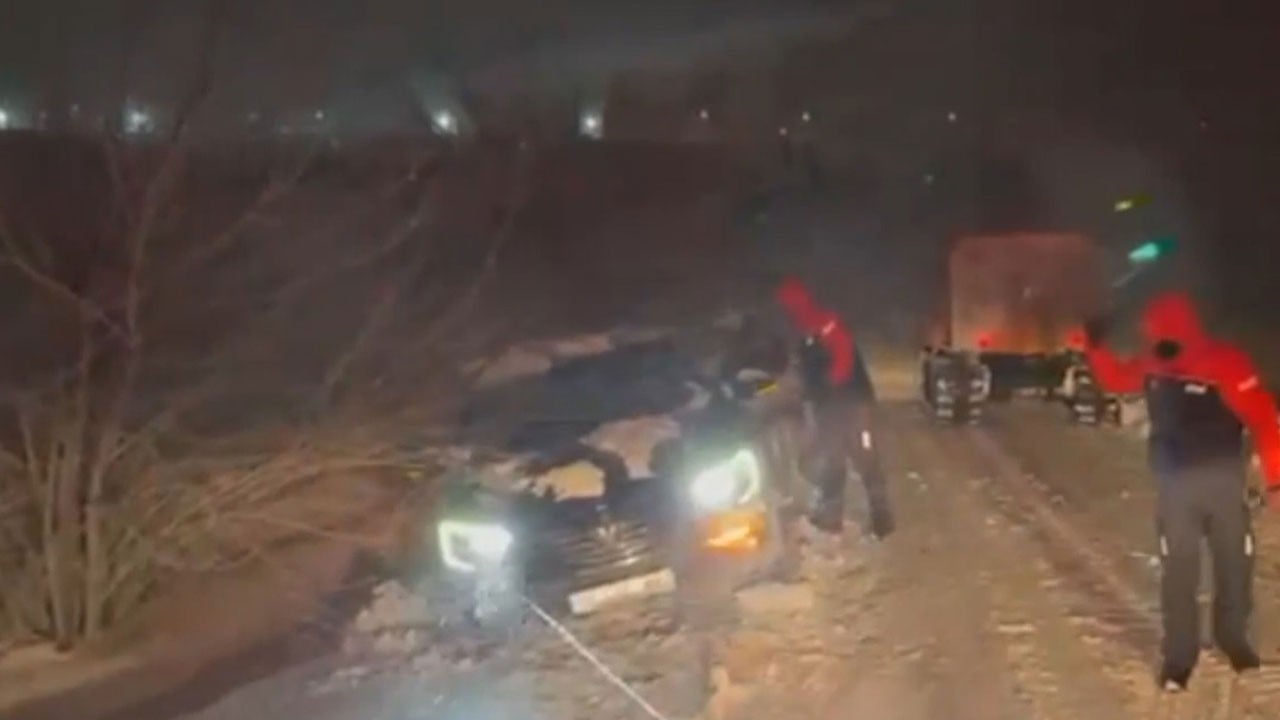 AFAD ekipleri seferber oldu! 50 işçi kar ve tipide mahsur kaldı