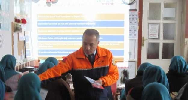 AFAD, Kur’an kurslarında eğitim veriyor