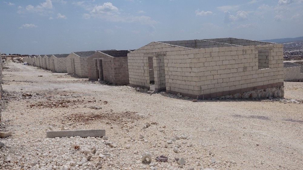 AFAD’dan Suriyeliler için yeni kamp inşa 