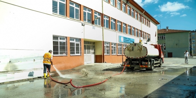 İlkadım’da okullar eğitime hazırlanıyor