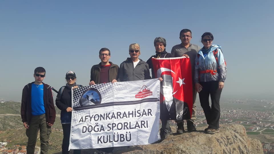 AFDOS üyeleri Karahisar Kalesi’ne çıktı 