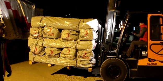 Afet bölgesine bölgesine ilk ulaşan ekip Türk Kızılayı oldu