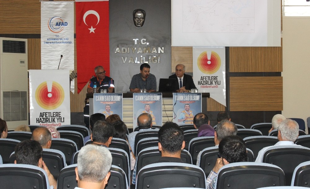 ‘Afet risklerini anlamak’ konulu toplantı düzenlendi 