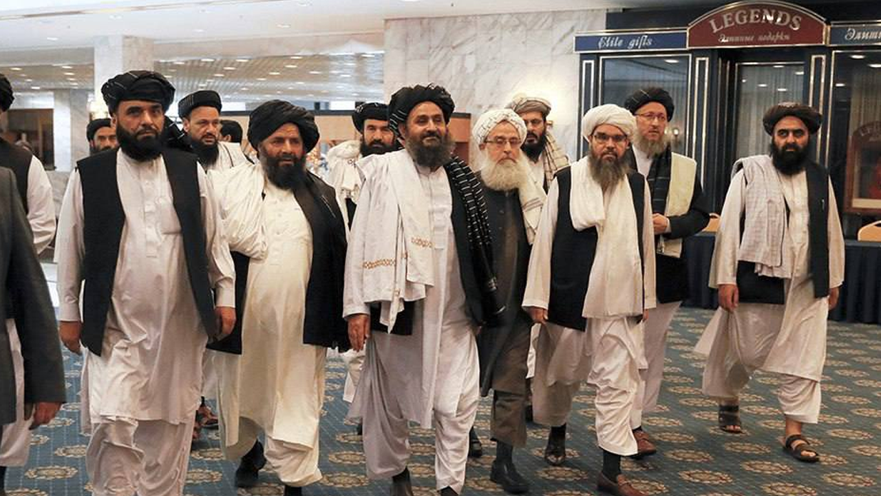 Afganistan lideri Ahundzade: 'Dünya için şeriatı terk etmeyeceğiz!'