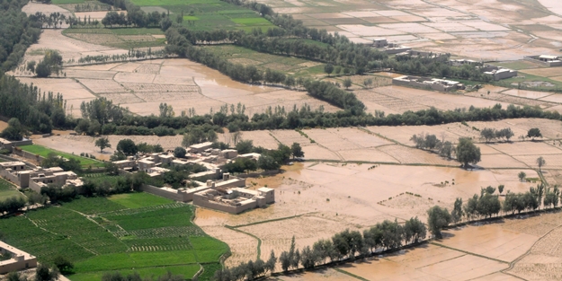 Afganistan'da sel felaketi: 100 ölü, 8 bin evsiz...