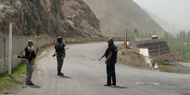 Afganistan-Tacikistan sınırında silahlı çatışma