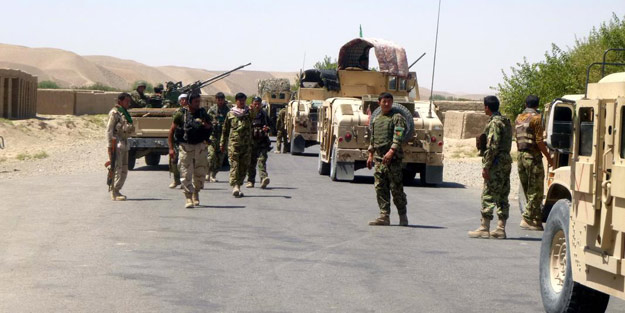 Afganistan ve Pakistan sınırında tehlikeli çatışma