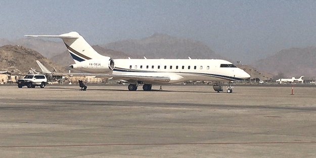 Afganistan'a az önce indi! İçinden çıkan üst düzey isim şaşırttı: Taliban'ı...