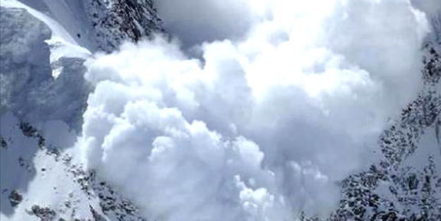 Afganistan'da 3 günlük yas ilan edildi