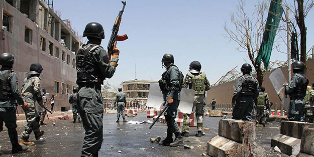 Afganistan'da 581 sivil hayatını kaybetti