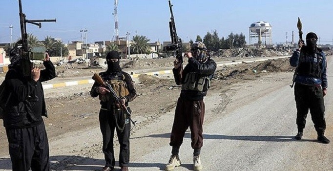 Afganistan'da 6 DAEŞ'li terörist öldürüldü