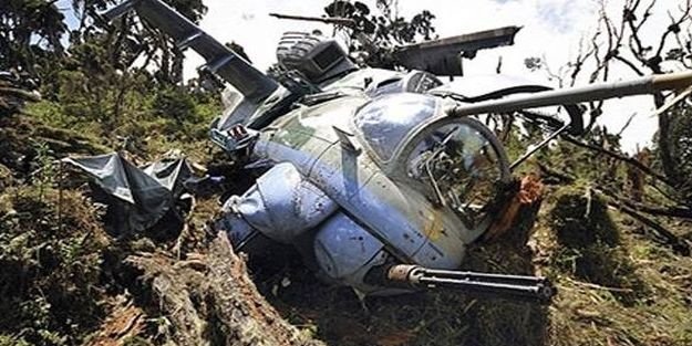 Afganistan'da askeri helikopter düştü!