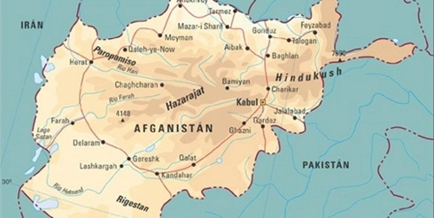 Afganistan'da bakanlık çalışanlarına bombalı saldırı