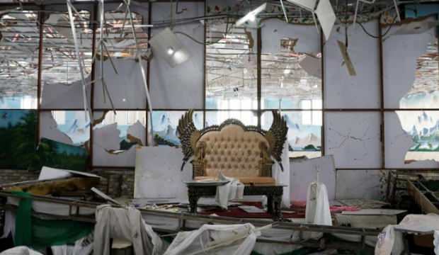 Afganistan'da bir düğüne el bombası atıldı!