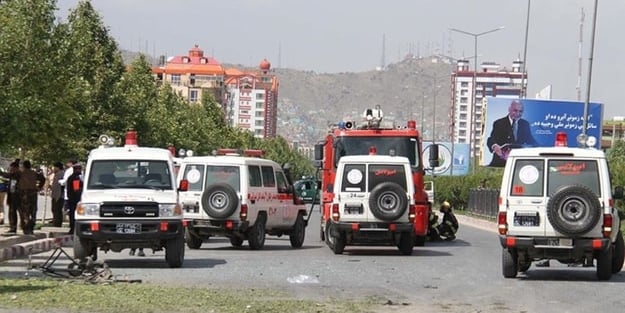 Afganistan'da bombalı saldırı! Çok sayıda ölü var