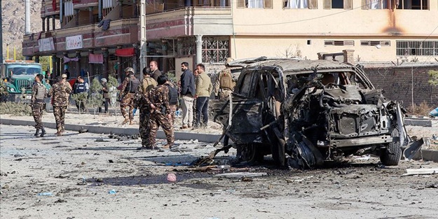Afganistan'da bombalı saldırı