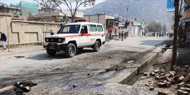 Afganistan'da bombalı saldırı: Ölüler var