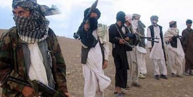 Afganistan'da çatışma: Ölüler var
