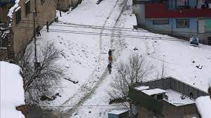 Afganistan'da dondurucu soğuklarda yaşamını yitirenlerin sayısı 176'ya çıktı