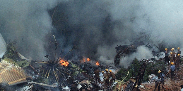 Afganistan'da düşen uçakla ilgili dünyayı şok eden açıklama