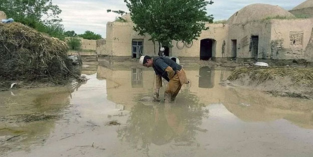 Afganistan'da felaket: 35 kişi hayatını kaybetti