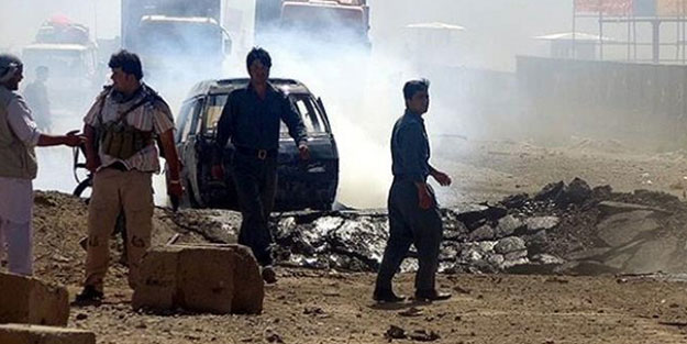 Afganistan'da karakola saldırı! 7 ölü