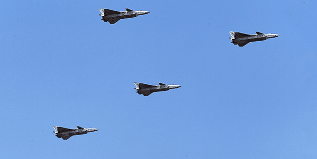 Afganistan’da kriz devam ederken flaş gelişme! İki ülke harekete geçti