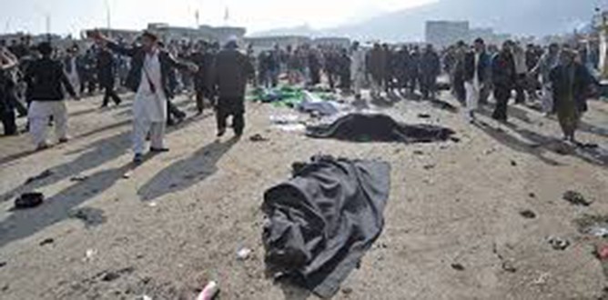 Afganistan’da patlama: 13 ölü
