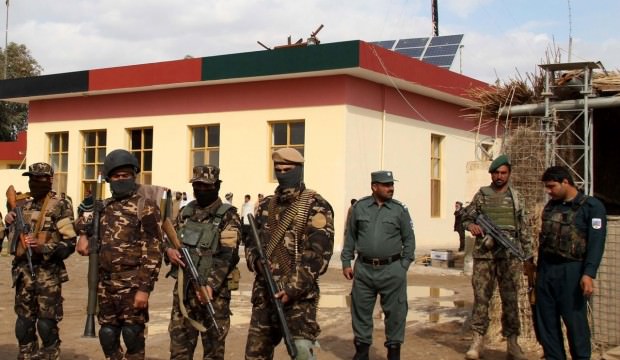 Afganistan'da Taliban saldırısı: 3 polis öldü, 2 polis yaralı