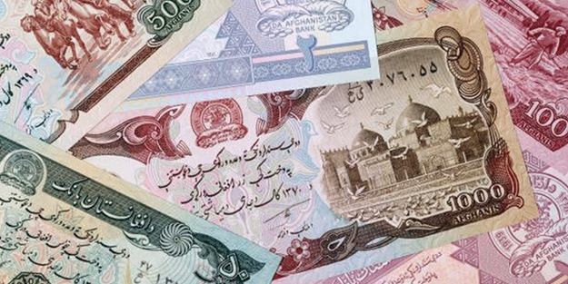 Afganistan'da yeni hükümet memur maaşlarını ödemeye başlıyor