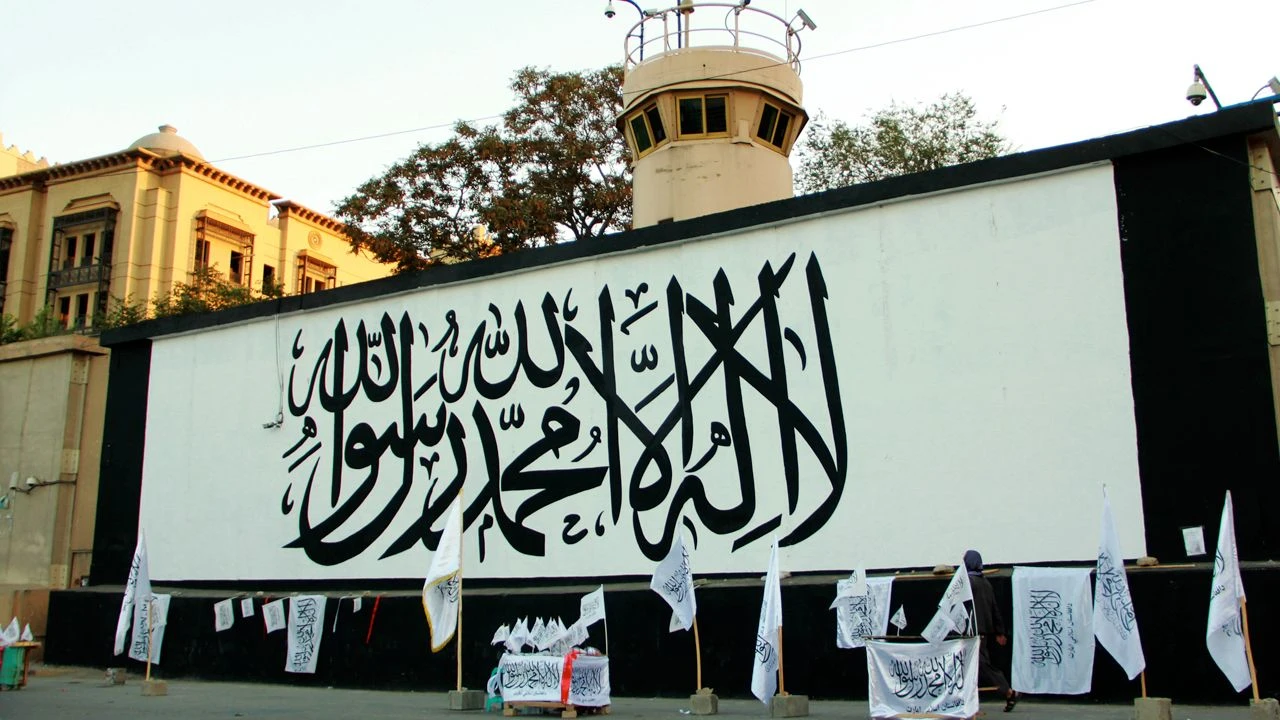 Afganistan’dan Çin ve Rusya ile ‘dolarsız’ ticaret hamlesi!