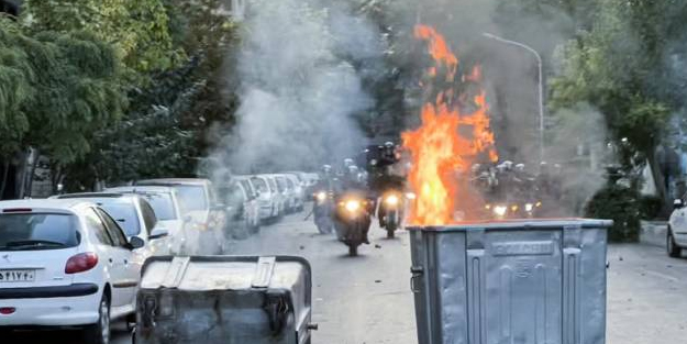 AFP İran Başsavcılığı'ndan son dakika flaş açıklama! İran Başsavcısı, ahlak polisinin lağvedildiğini açıkladı