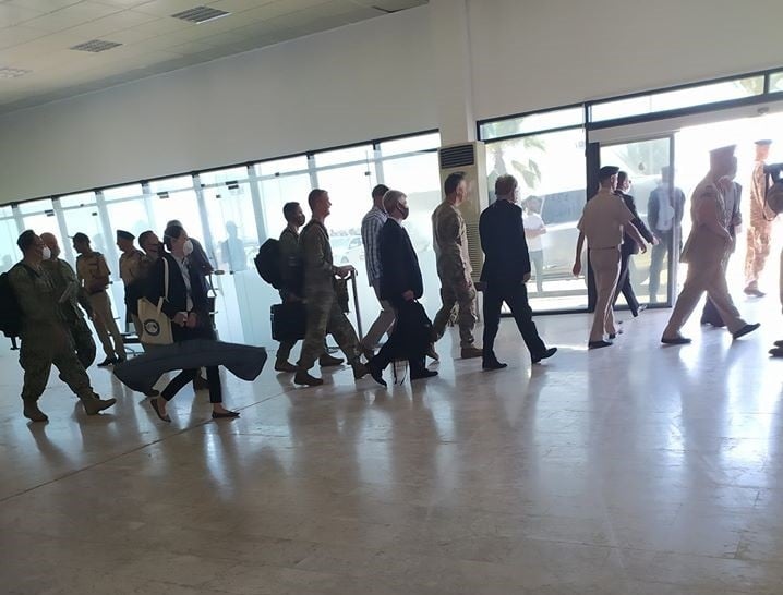 AFRICOM yetkilileri Libya UMH Başbakanı Serrac ile bir araya geldi 