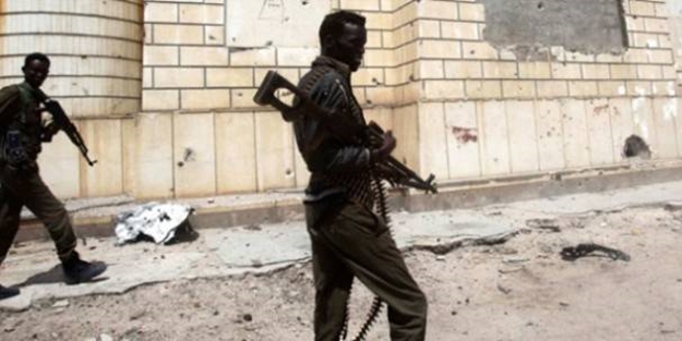 Afrika Birliği üssüne saldırı: Onlarca ölü var