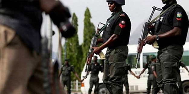 Afrika ülkesi kana bulandı! Çok sayıda ölü var