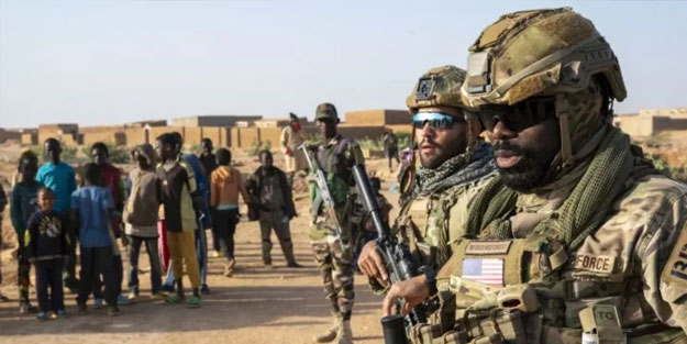 Afrika ülkesi topraklarından çıkardı! Tek bir ABD askeri kalmadı