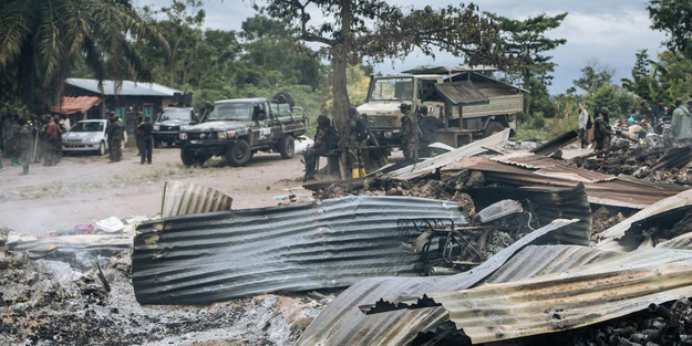 Afrika ülkesinde katliam! İsyancılar baskın yaptı: Onlarca ölü ve yaralı var