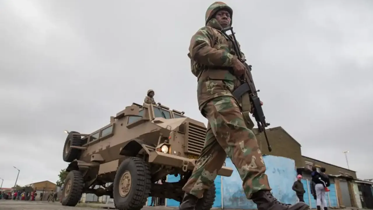 Afrika’da "çete" alarmı!