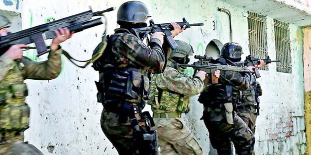 Afrin'de flaş gelişme! Onlar gidiyor