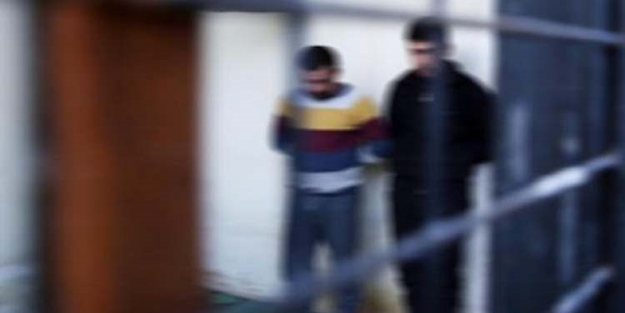 Afrin'de yakalanan teröristten 'maaş' itirafı