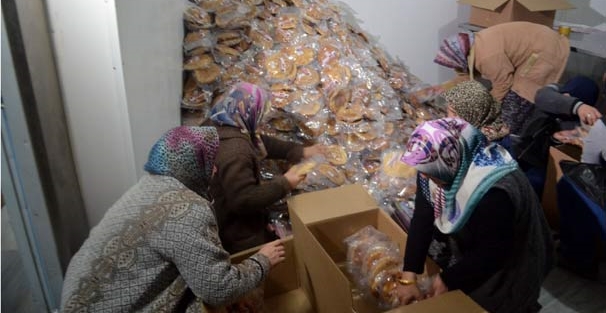 Afrin'deki Mehmetçiklere 11 bin seferberlik çöreği